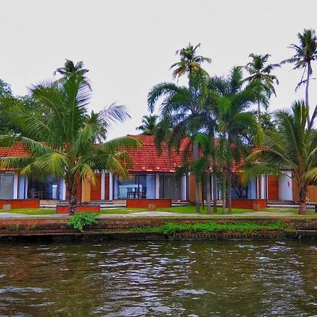 Punnamada Resort Alappuzha Exterior photo
