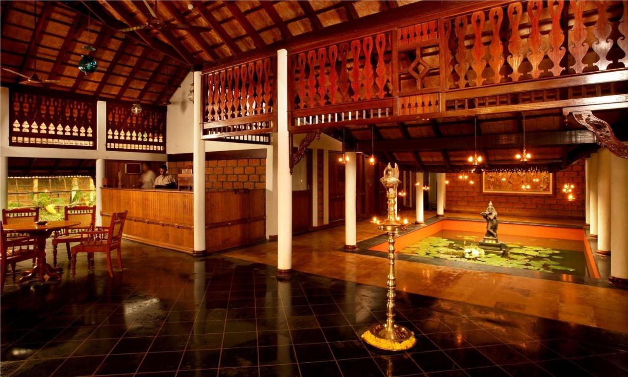Punnamada Resort Alappuzha Exterior photo