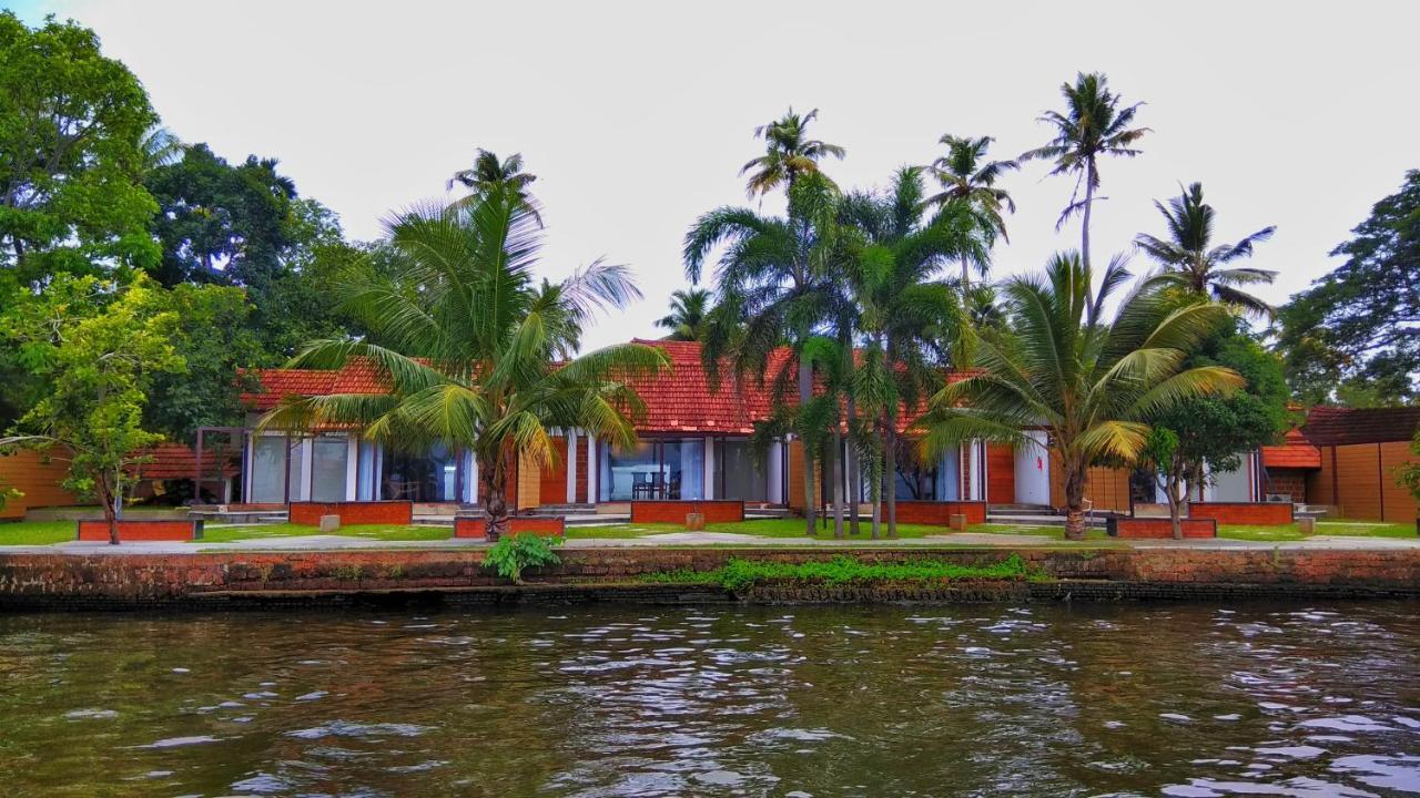 Punnamada Resort Alappuzha Exterior photo