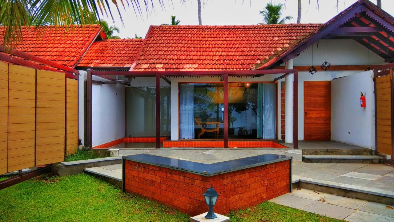 Punnamada Resort Alappuzha Exterior photo